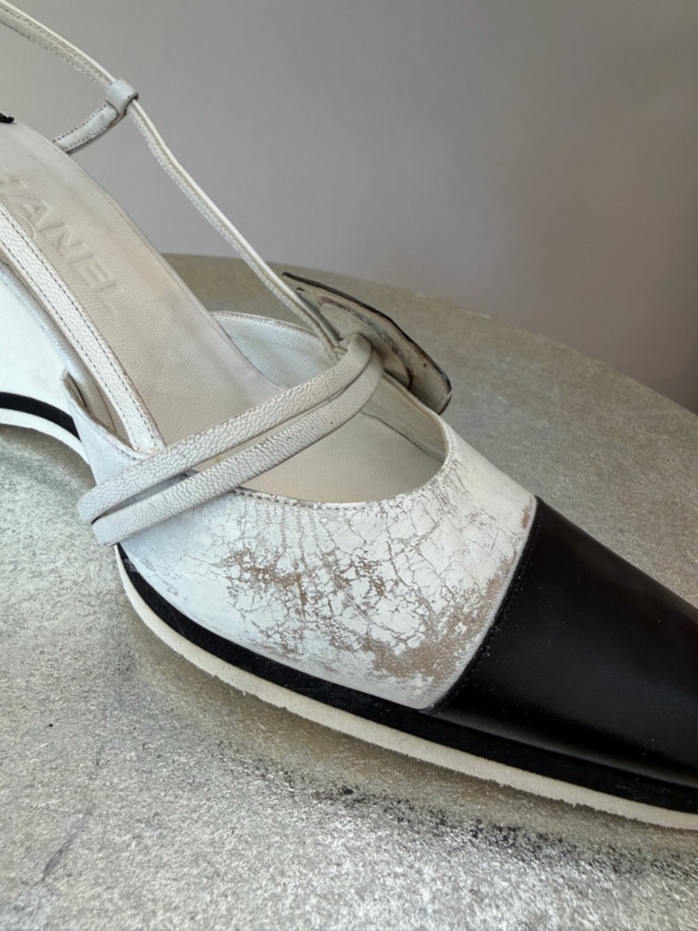 CHANEL - Two-Tone Slingback Wedges w/ Camellia Detail – Size 38.5 - Picture 7 of 15